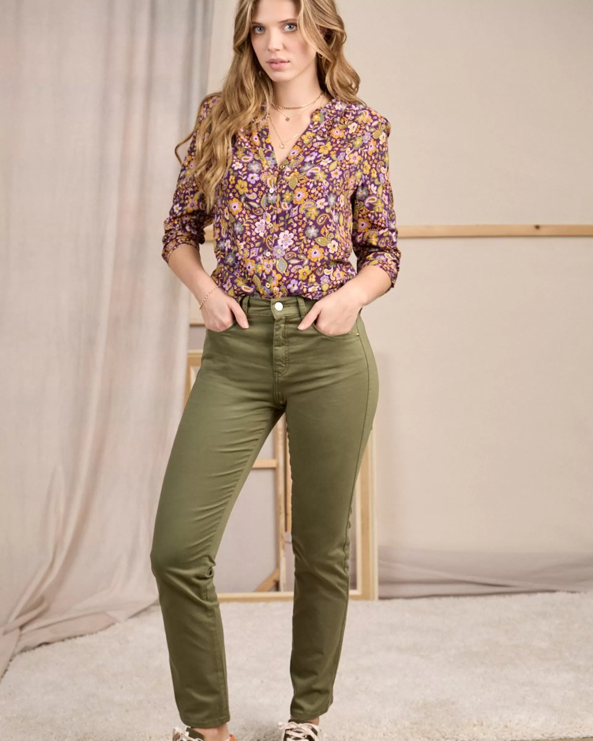 Clearance Pantalon droit Femme Pantalon & Jean